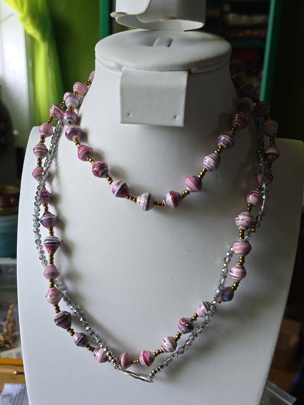 Layered Paper Beade Necklace Set in Pink & Purple Like New And AB Necklace